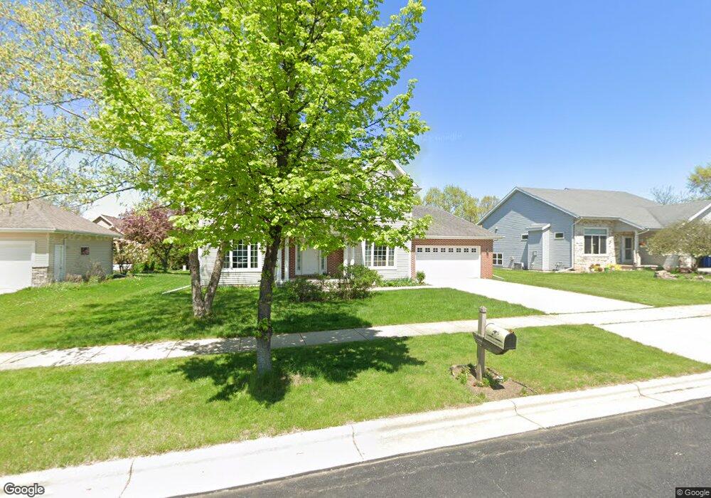 5212 Nannyberry Dr, Fitchburg, WI 53711 - photo 1