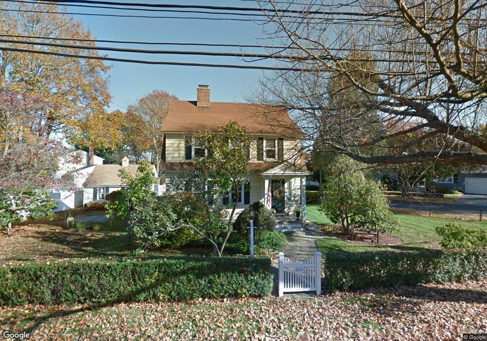 1816 N Benson Rd, Fairfield, CT 06824 - photo 1