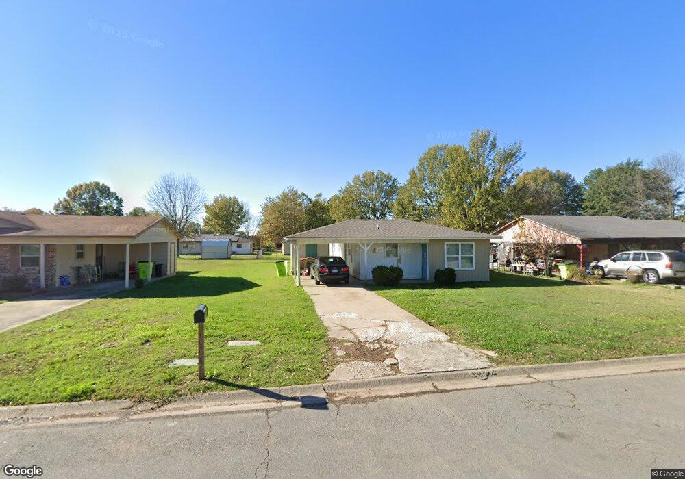 1805 N Porter St, Stuttgart, AR 72160 - photo 1