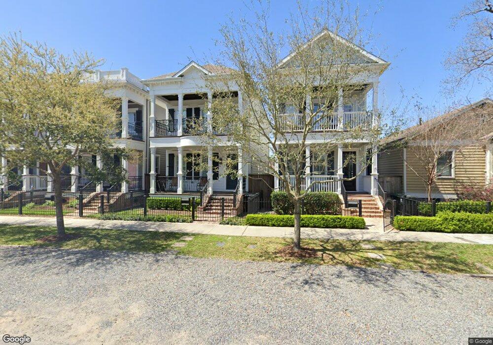 711 Ashland St, Houston, TX 77007 - photo 1