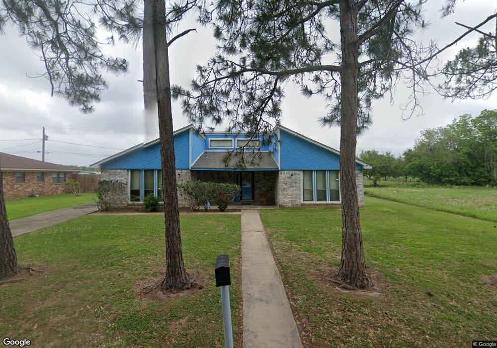 3507 Walnut Dr, Bay City, TX 77414 - photo 1
