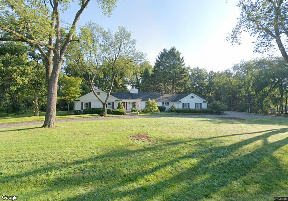 5199 Winlane Dr, Bloomfield Hills, MI 48302 - photo 1