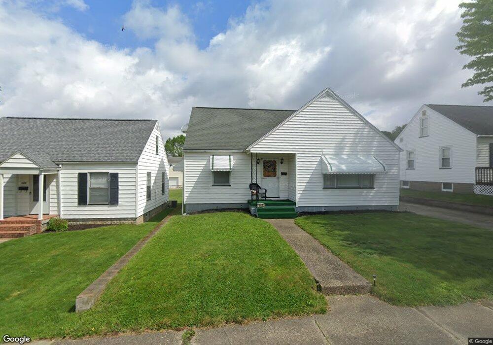 1640 Spring St, Coshocton, OH 43812 - photo 1