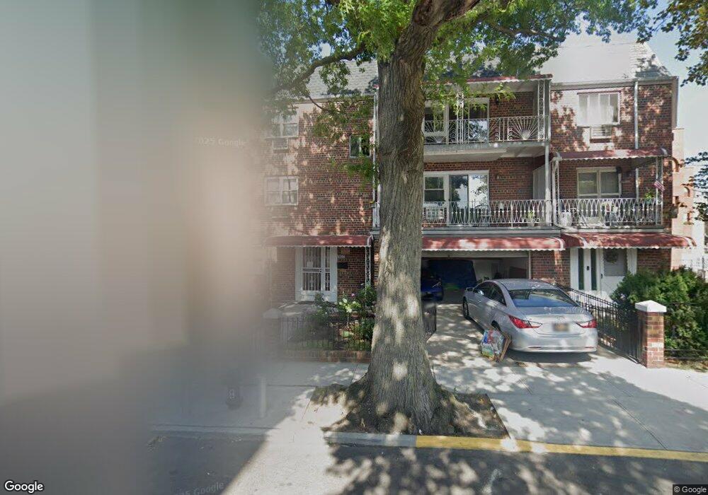 3122 44th St unit 31-42, Astoria, NY 11103 - photo 1