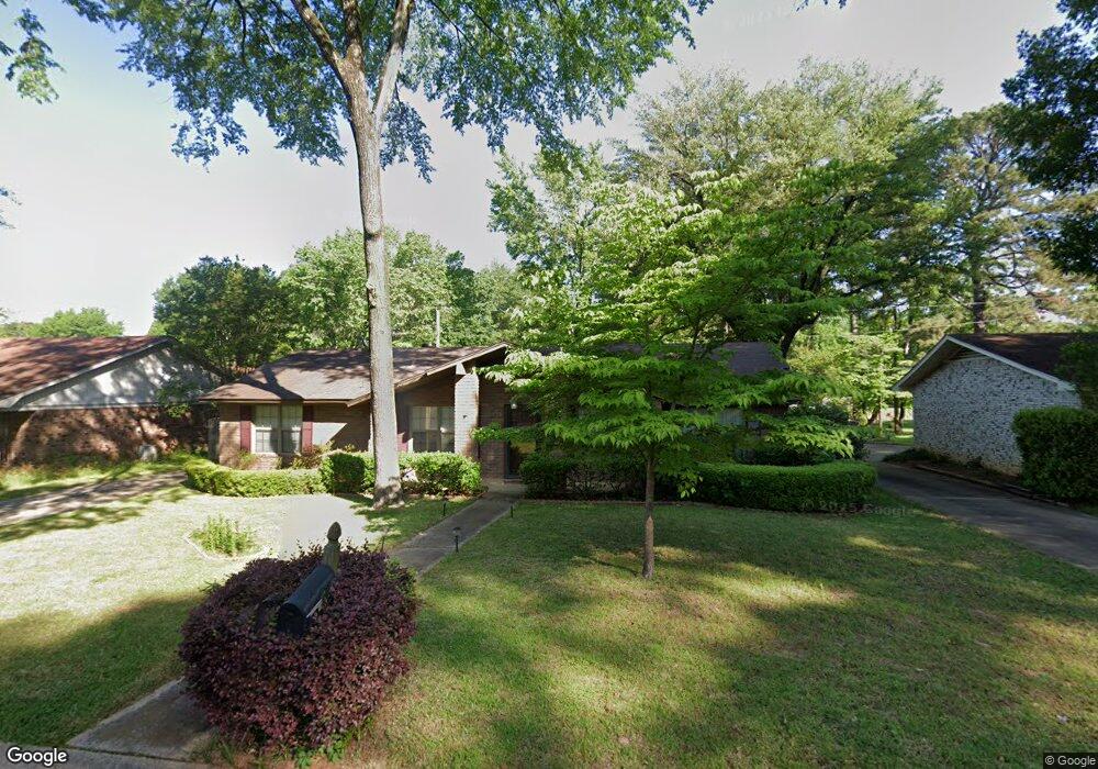 815 Elaine Dr, Wake Village, TX 75501 - photo 1