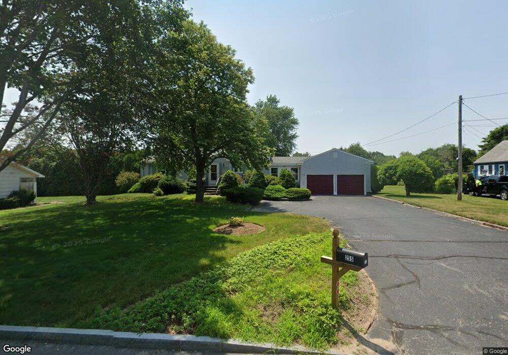 255 Slocum Rd, North Dartmouth, MA 02747 - photo 1