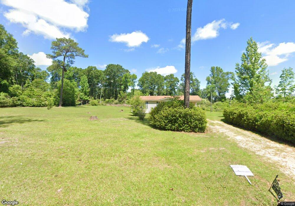 445 Matthews Rd, Laurel, MS 39443 - photo 1