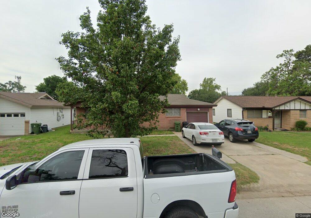 757 Betty Ln, Hurst, TX 76053 - photo 1