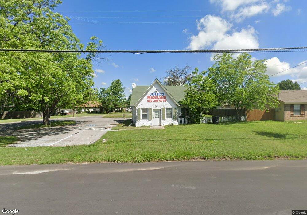 1106 Spell Ave, Cleburne, TX 76033 - photo 1