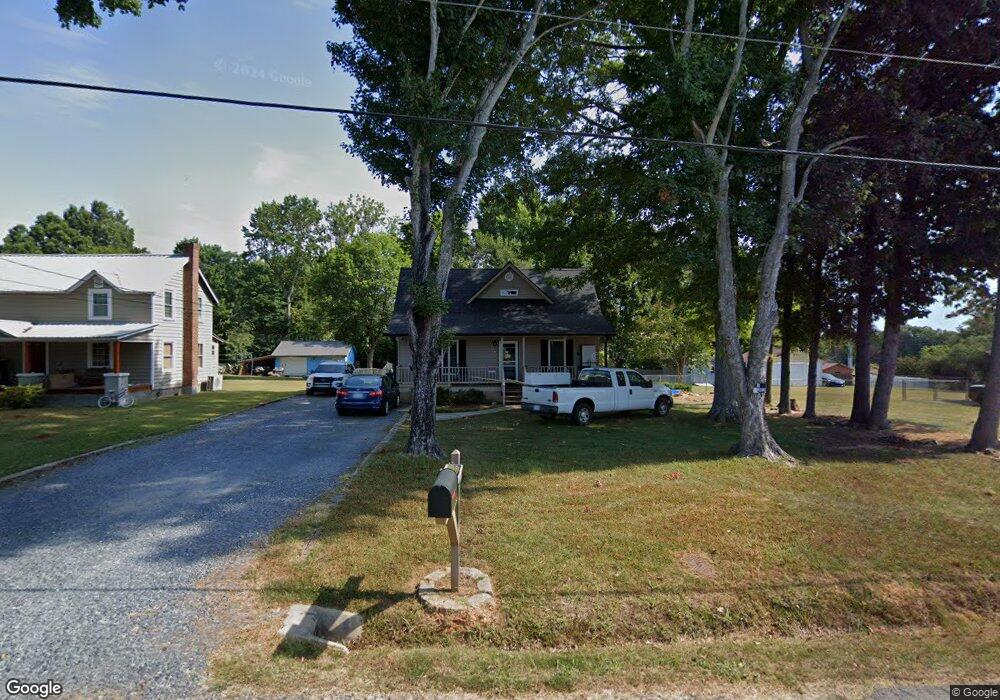 321 Sunrise Ave, Asheboro, NC 27203 - photo 1