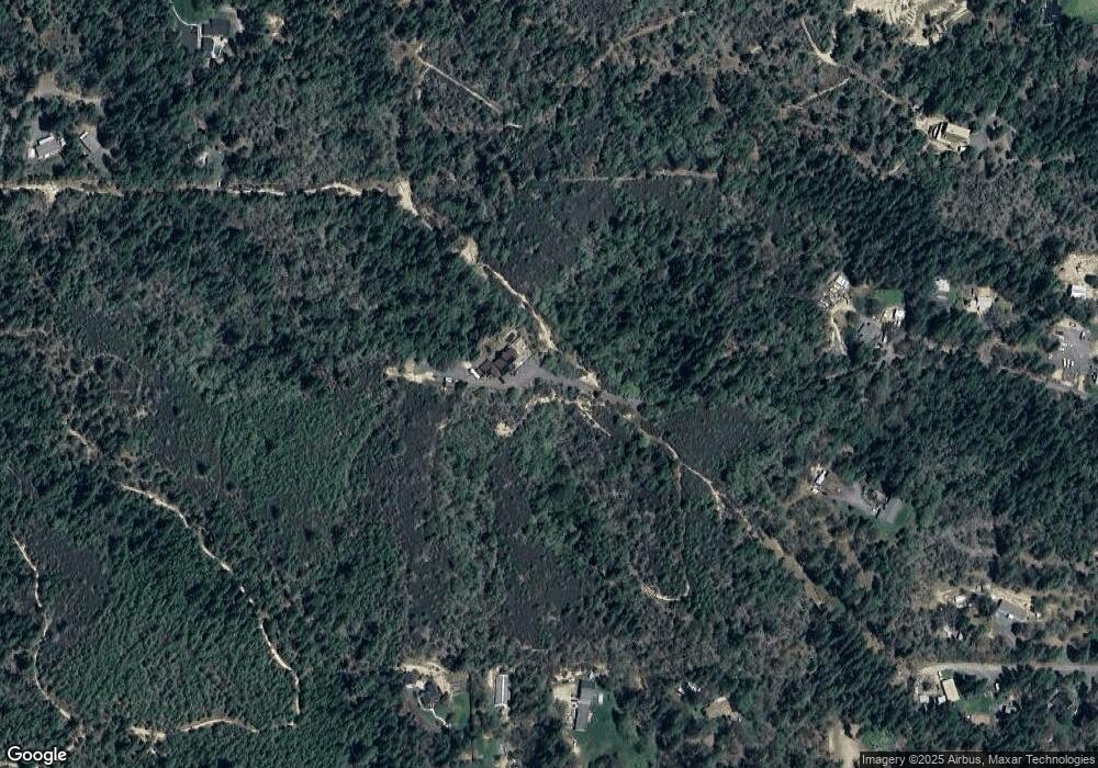 335 Humphrey Ln, Grants Pass, OR 97527 - photo 1