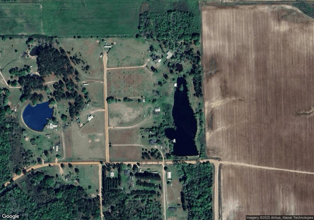 100 Mandy Ln, Douglas, GA 31535 - photo 1