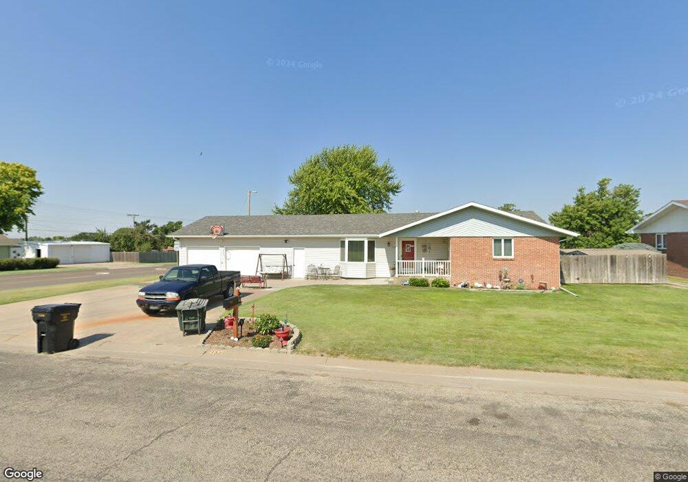 133 S 10th St, Wakeeney, KS 67672 - photo 1