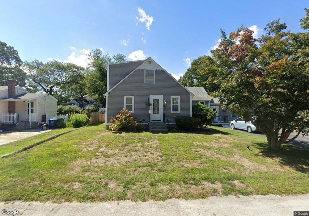 75 Wingate Ave, Warwick, RI 02888 - photo 1