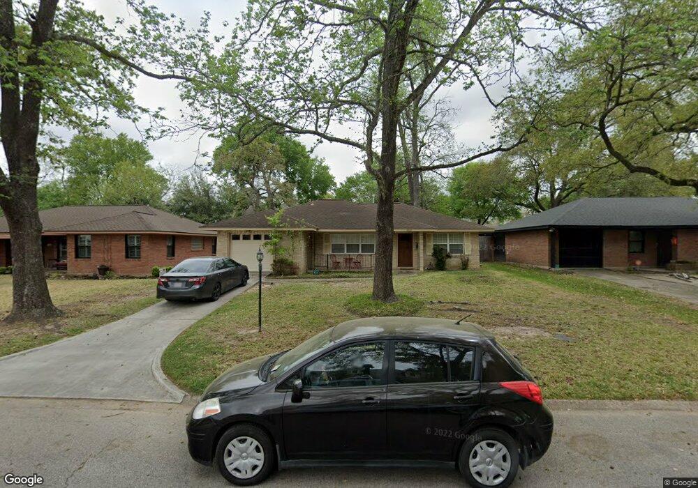 2022 Hewitt Dr, Houston, TX 77018 - photo 1