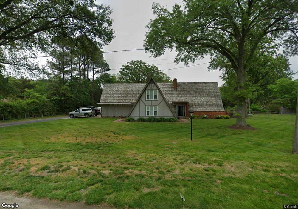 412 N Pitts St, Freeburg, IL 62243 - photo 1