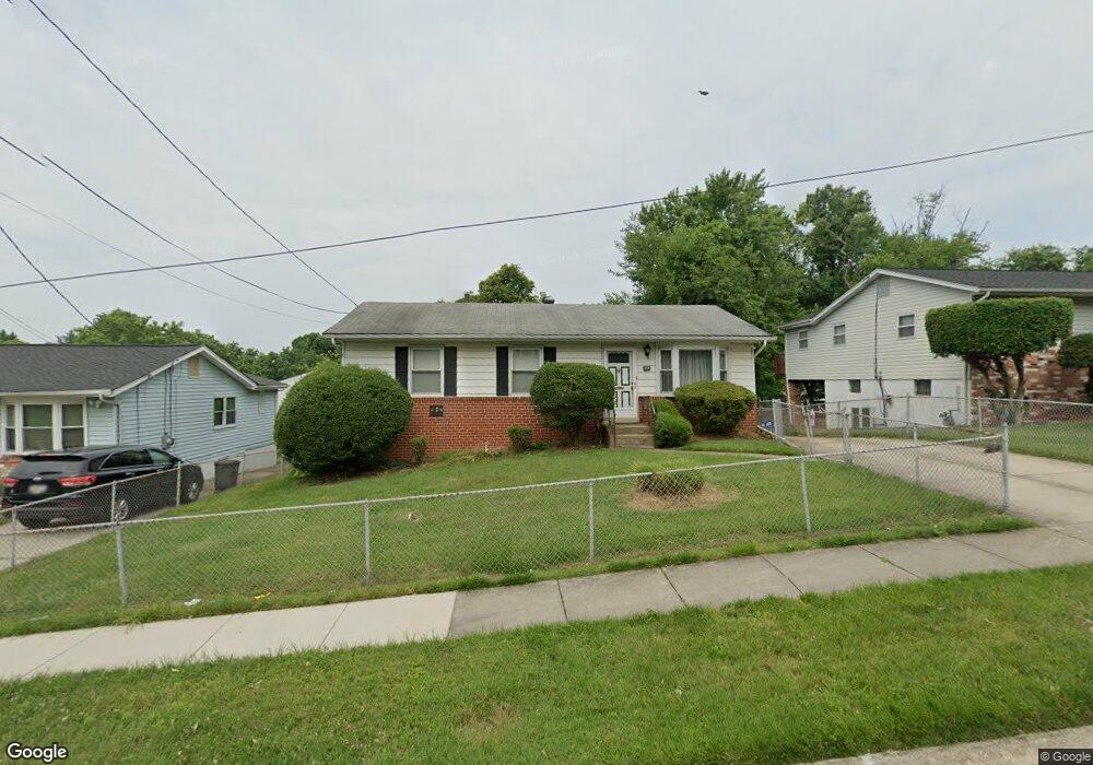 206 W Mill Ave, Capitol Heights, MD 20743 - photo 1