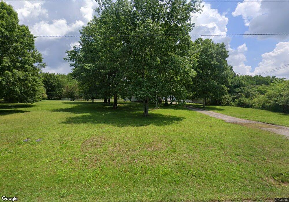 256 Pass Rd, Shelbyville, TN 37160 - photo 1