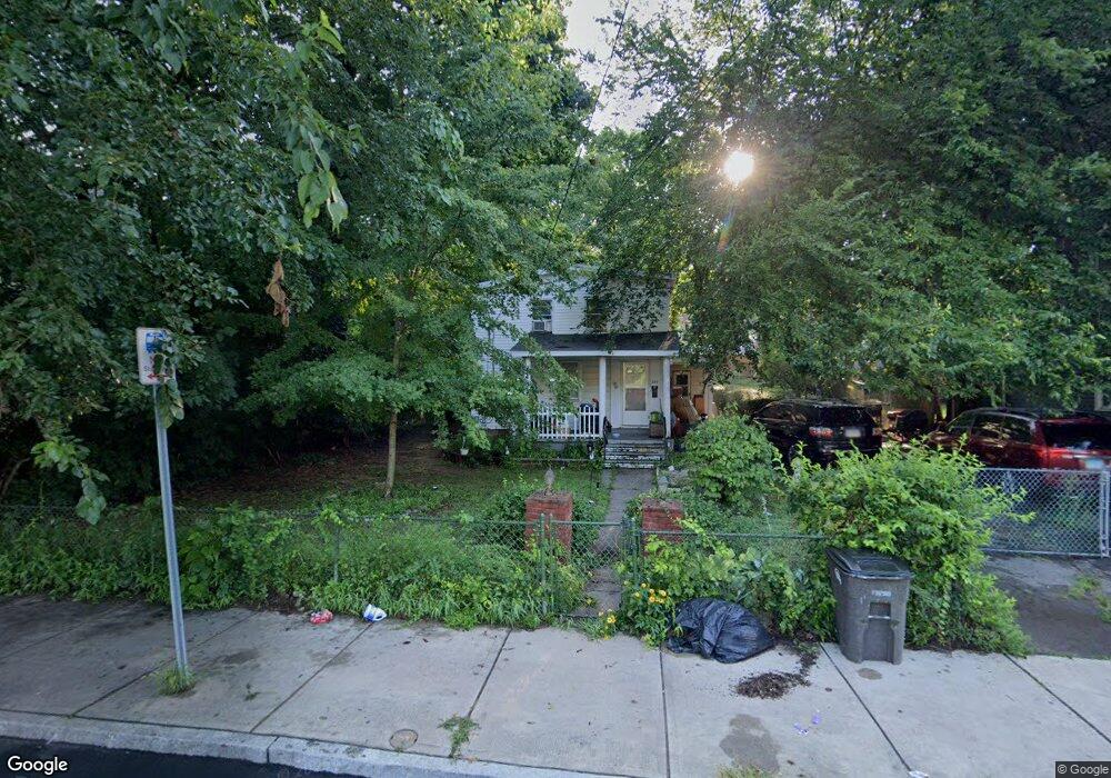 237 Blake St, New Haven, CT 06515 - photo 1