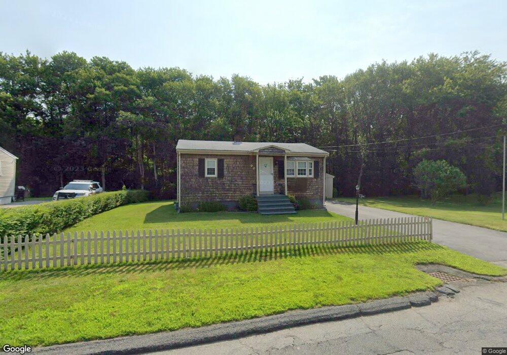 90 Alpha St, North Dartmouth, MA 02747 - photo 1