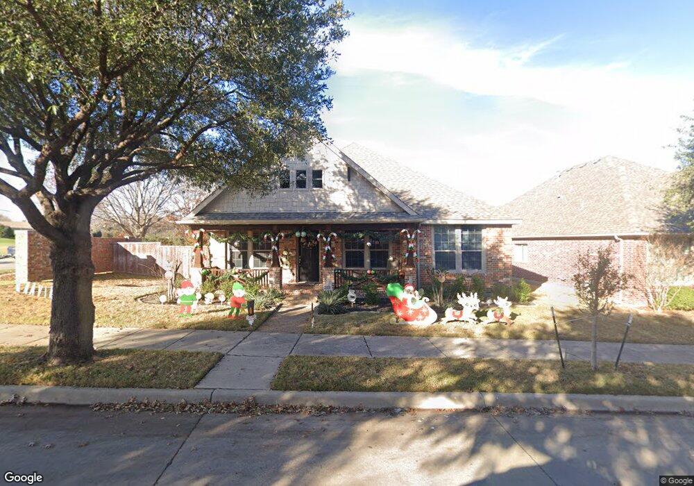 7801 Creek View Dr, North Richland Hills, TX 76180 - photo 1