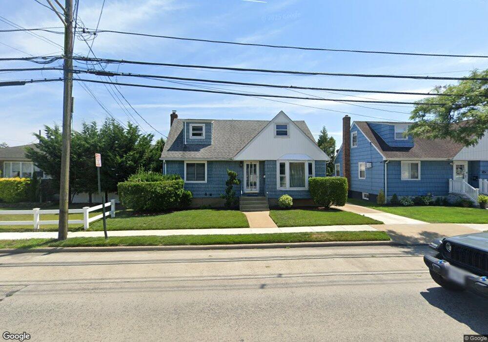 75 Atlantic Ave, Freeport, NY 11520 - photo 1