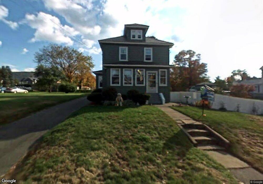 24 Everett St, Easthampton, MA 01027 - photo 1