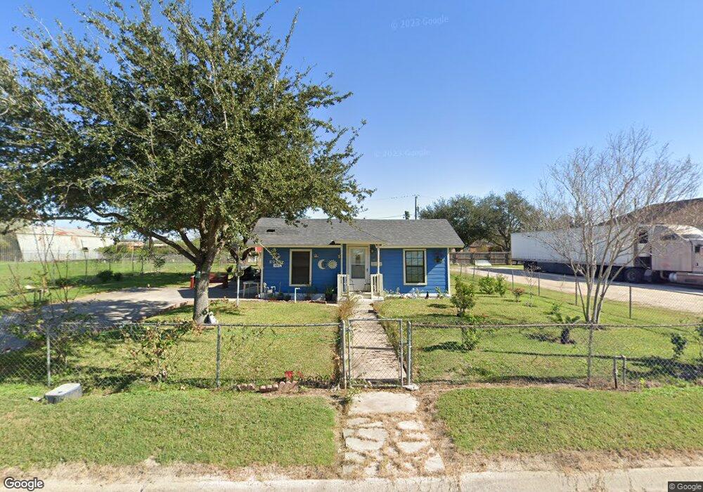 114 S 1st St, Donna, TX 78537 - photo 1