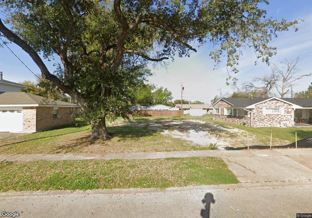 2720 General Moore Ave, Lake Charles, LA 70615 - photo 1