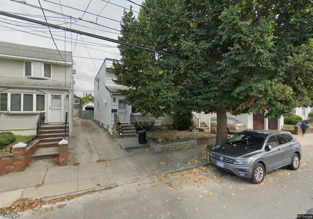 3247 200th St, Bayside, NY 11361 - photo 1