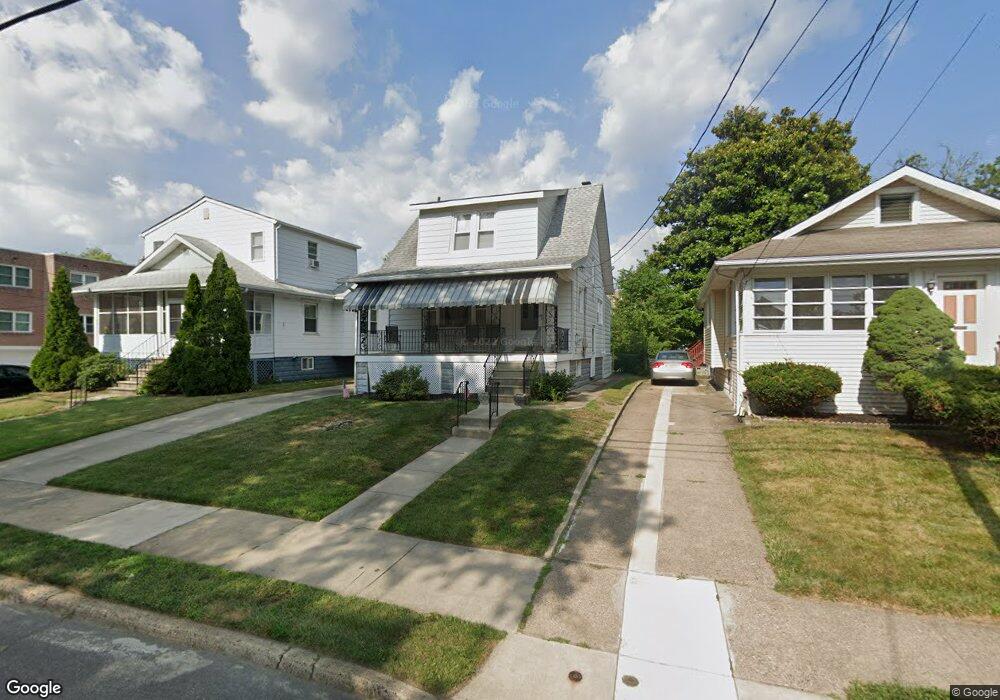 729 Center St, Collingswood, NJ 08108 - photo 1