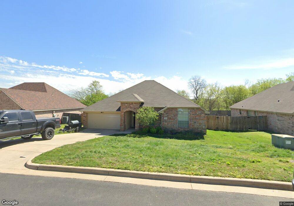 210 Willow Creek Dr unit DRIVE, Weatherford, TX 76085 - photo 1