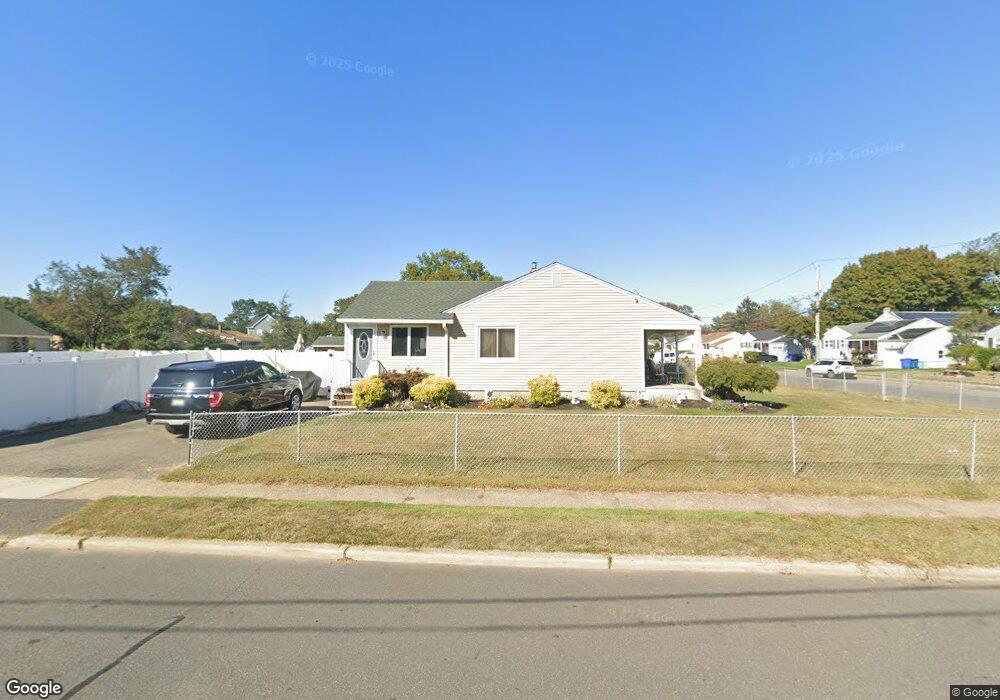2052 Greenwich St, South Plainfield, NJ 07080 - photo 1