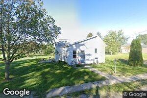 86 N Sycamore St, Redkey, IN 47373