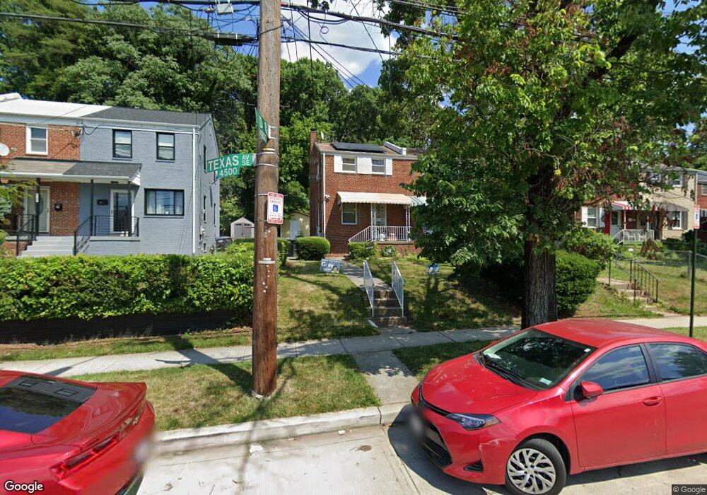 4459 Texas Ave SE, Washington, DC 20019 - photo 1