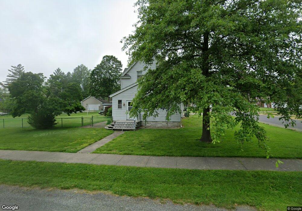 211 N Vine St, Freeburg, IL 62243 - photo 1