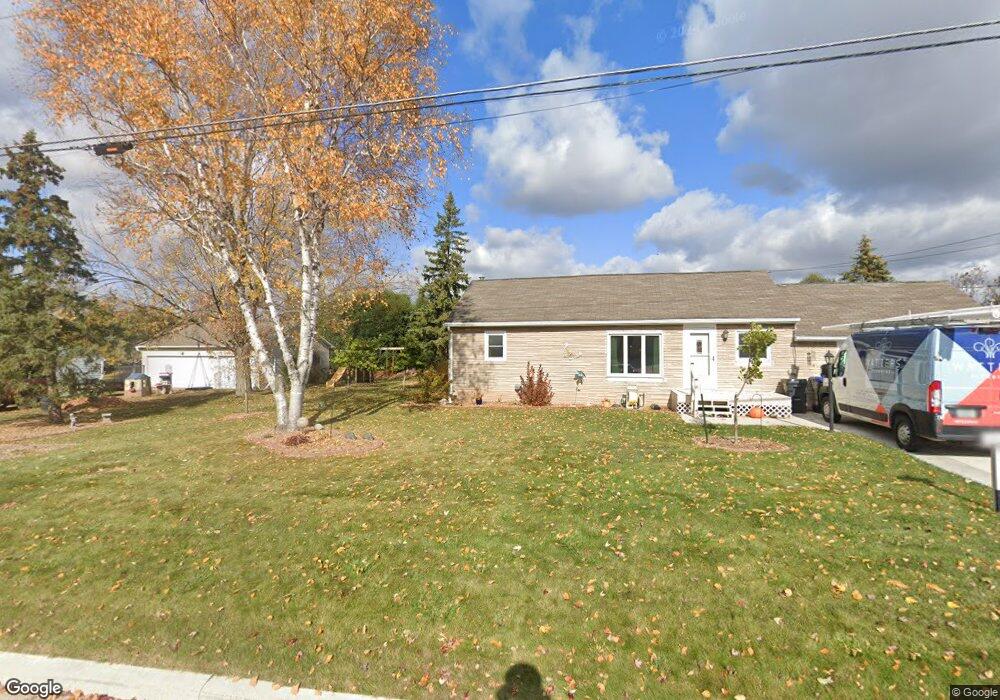 W3122 Creekview Ln, Appleton, WI 54915 - photo 1