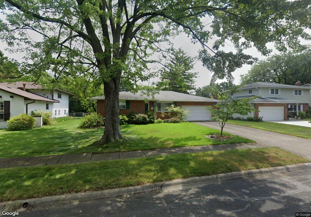 4820 Teter Ct, Columbus, OH 43220 - photo 1