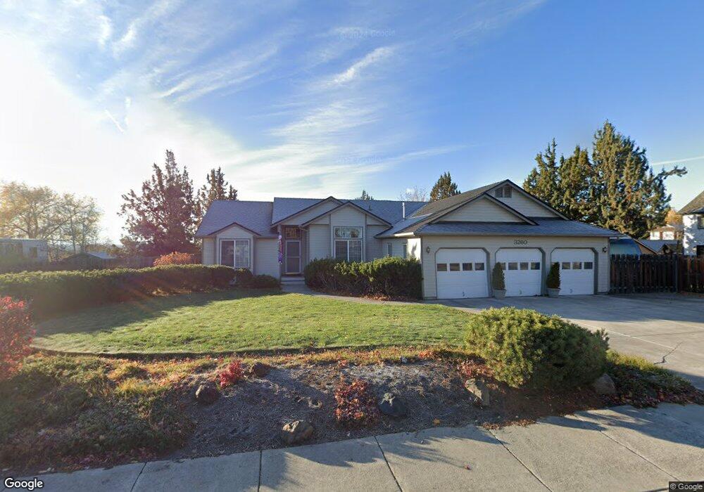 3260 SW Wickiup Ct, Redmond, OR 97756 - photo 1