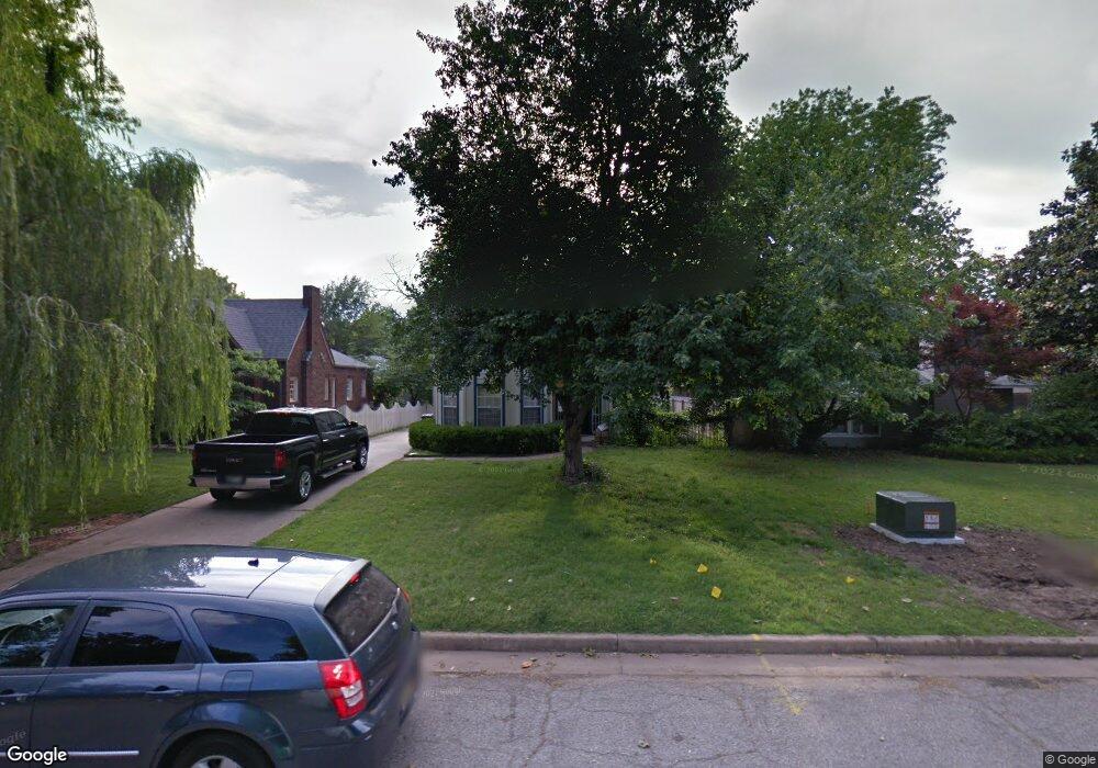 3136 Woodward Blvd, Tulsa, OK 74105 - photo 1