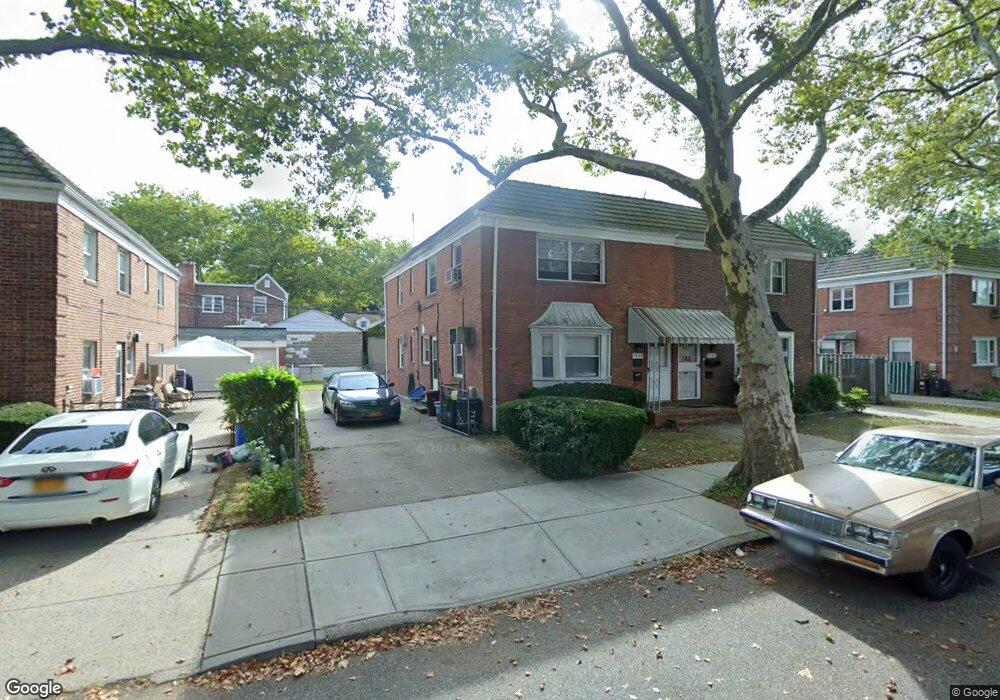 75-67 197th St unit 2nd Fl, Flushing, NY 11366 - photo 1