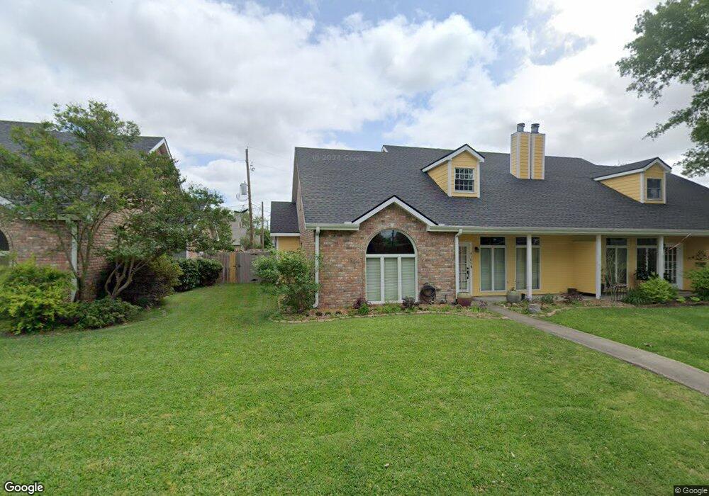 4105 Oak Point Ln, Lake Charles, LA 70605 - photo 1