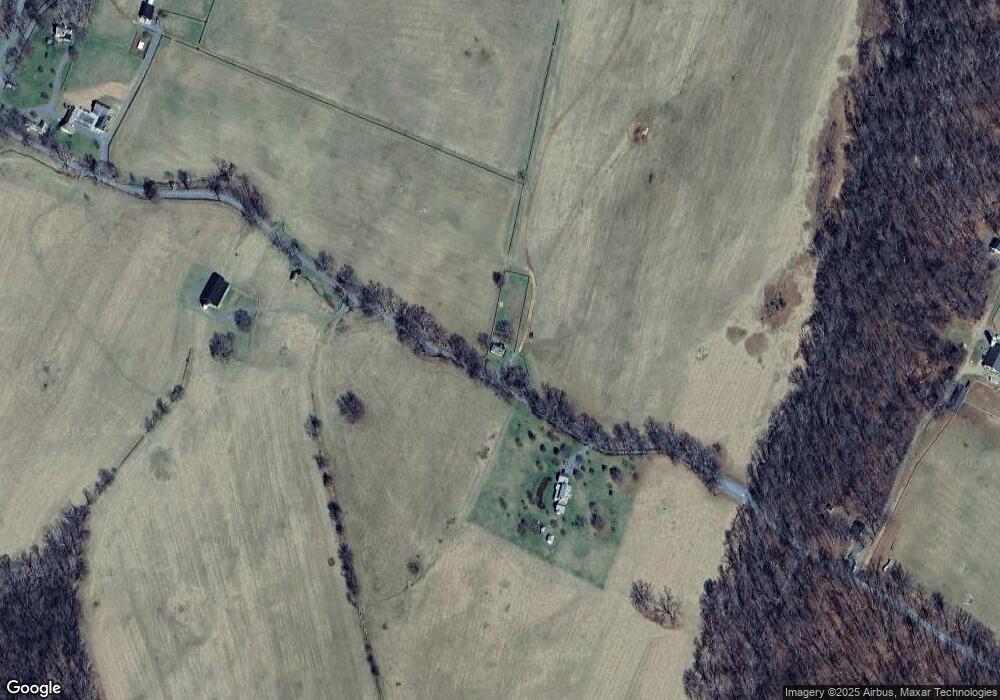 8276 Oak Spring Rd, Upperville, VA 20184 - photo 1