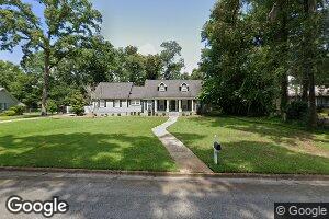 2320 E Doublegate Dr, Albany, GA 31721