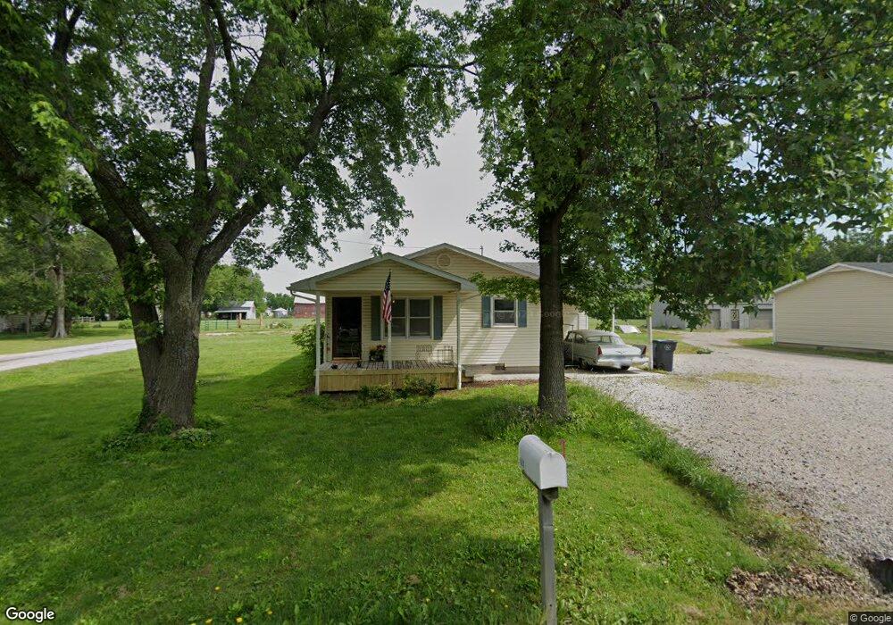 601 E 2nd St, Altamont, KS 67330 - photo 1