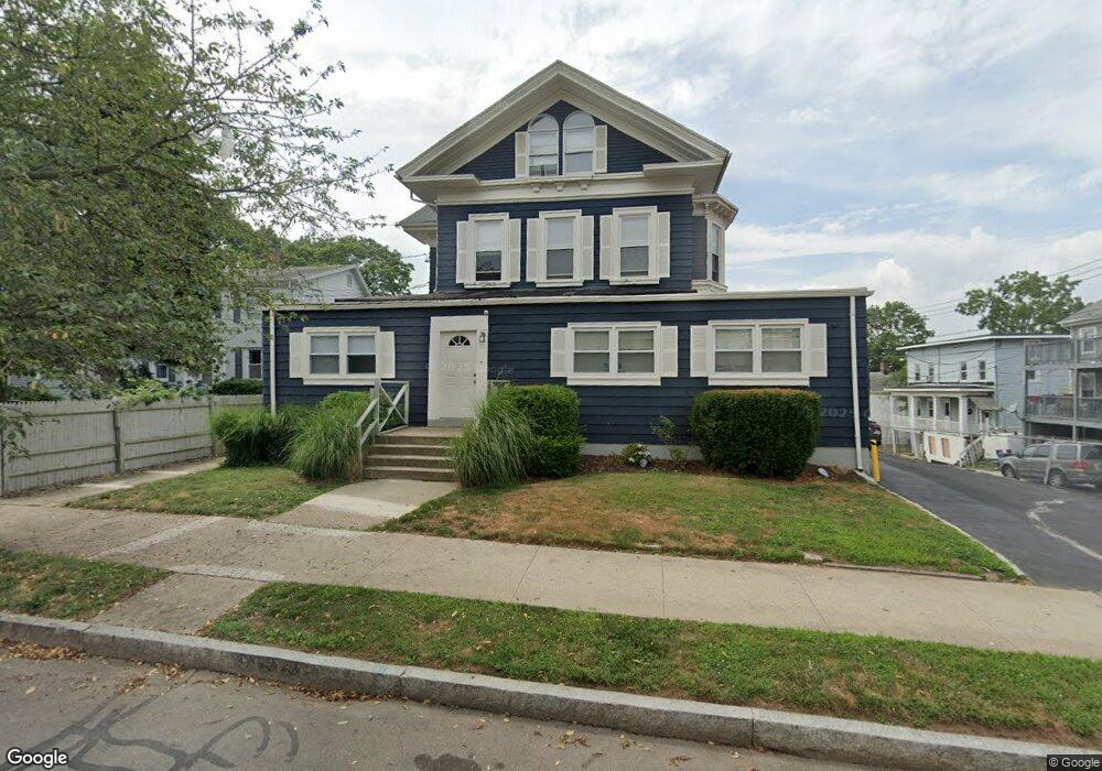 296 Lenox St unit 3rd floor, New Haven, CT 06513 - photo 1