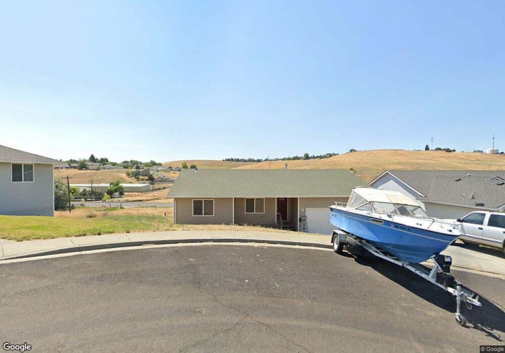 1307 SW 12th Ct, Pendleton, OR 97801 - photo 1