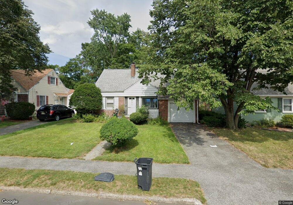 16-17 Well Dr unit 1X, Fair Lawn, NJ 07410 - photo 1