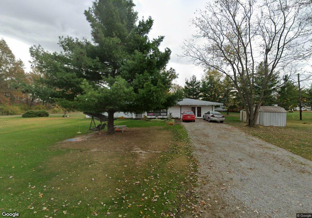 2001 Pawnee Dr, Lima, OH 45806 - photo 1