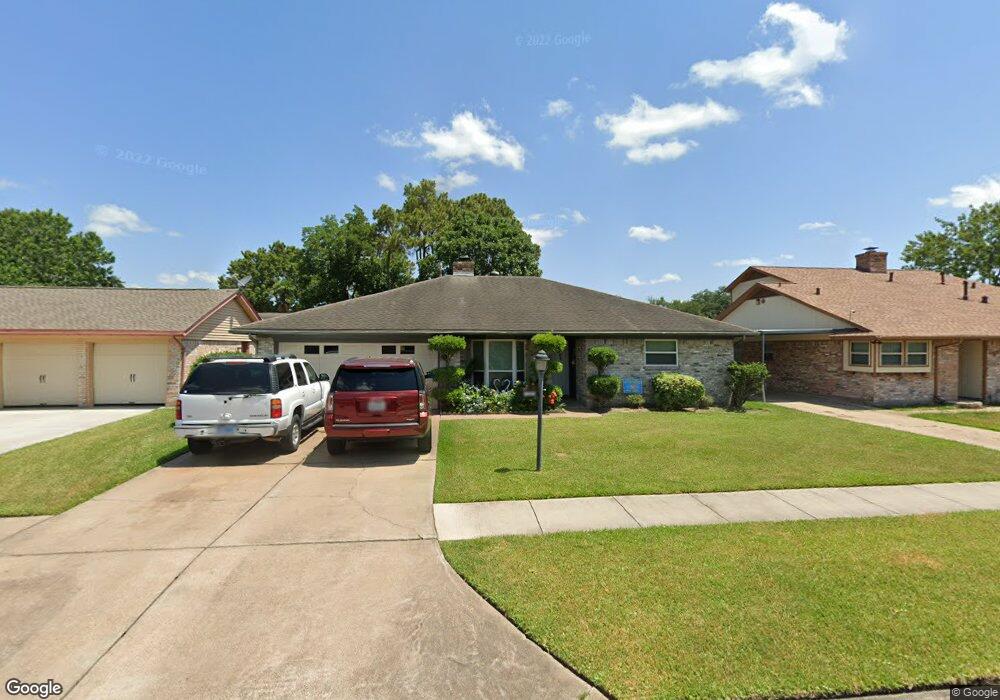 11423 Kirkwyn Dr, Houston, TX 77089 - photo 1